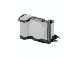 SONY α ZV-E10、レンズ2本、Smallrig cage. SmallRigがソニー「ZV-E10」用のケージを発売 | CineD